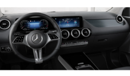 
										MERCEDES GLA full									