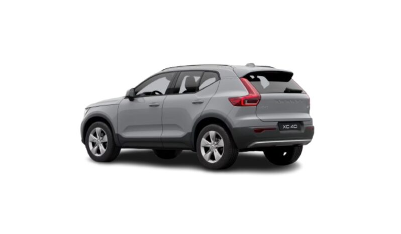 
								VOLVO XC40 full									