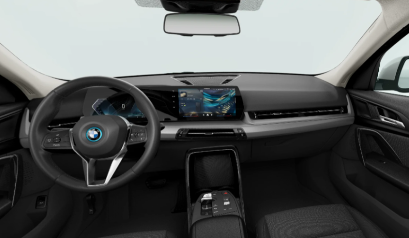 
								BMW iX2 full									