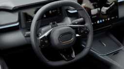 
										Lynk & Co 08 full									