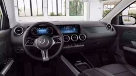 MERCEDES-BENZ CLASE GLA