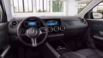 MERCEDES-BENZ CLASE GLA