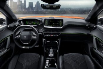 PEUGEOT 2008 GT